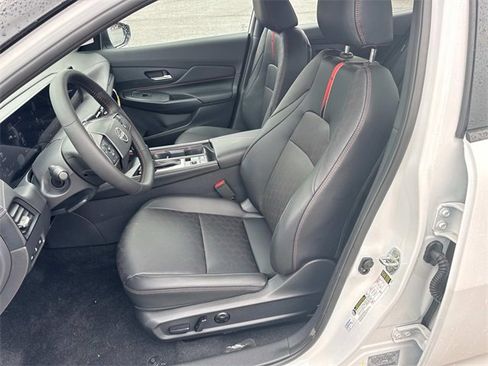 New 2026 Nissan Sentra SR w/ SR Premium Package image 23