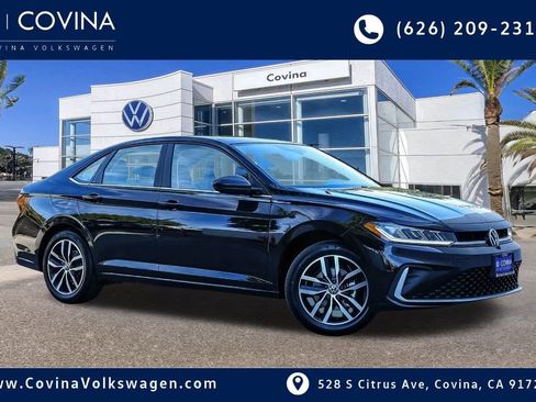 New 2026 Volkswagen Jetta SE image 1