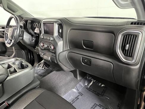 Certified 2019 Chevrolet Silverado 1500 LT w/ All-Star Edition AWD/4WD image 11