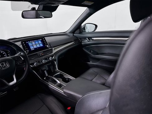 Used 2020 Honda Accord Sport image 19