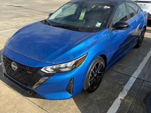 Used 2024 Nissan Sentra SR image 1