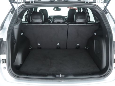 Used 2024 Jeep Compass Latitude w/ Sun and Sound Group image 22