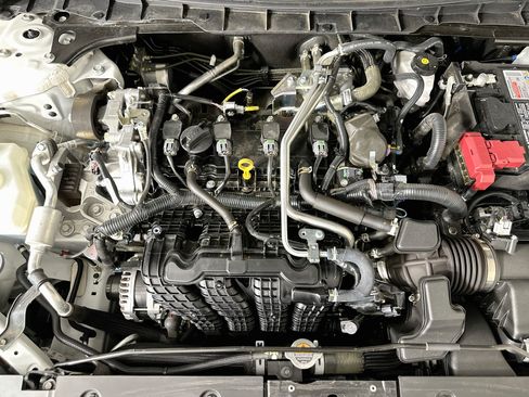 Used 2025 Nissan Altima 2.5 SV FWD image 31