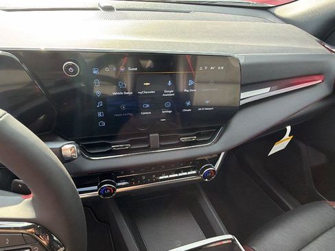 New 2027 Chevrolet Equinox RS w/ Safety and Technology Package FWD image 6