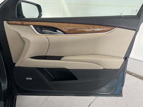 Used 2019 Cadillac XTS Luxury w/ Driver Awareness Package image 30