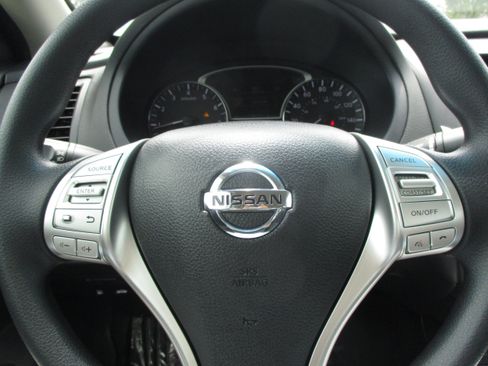 Used 2018 Nissan Altima 2.5 S w/ S Convenience Package FWD image 13