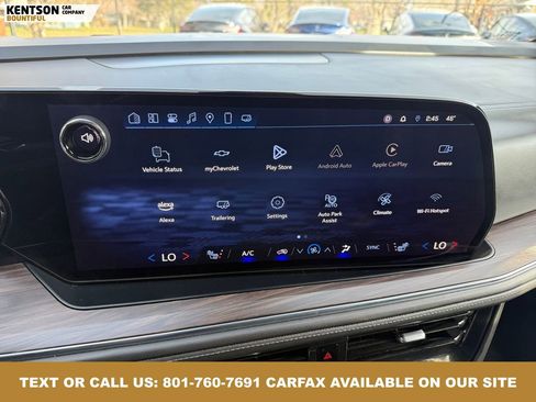 Used 2025 Chevrolet Suburban Z71 image 27