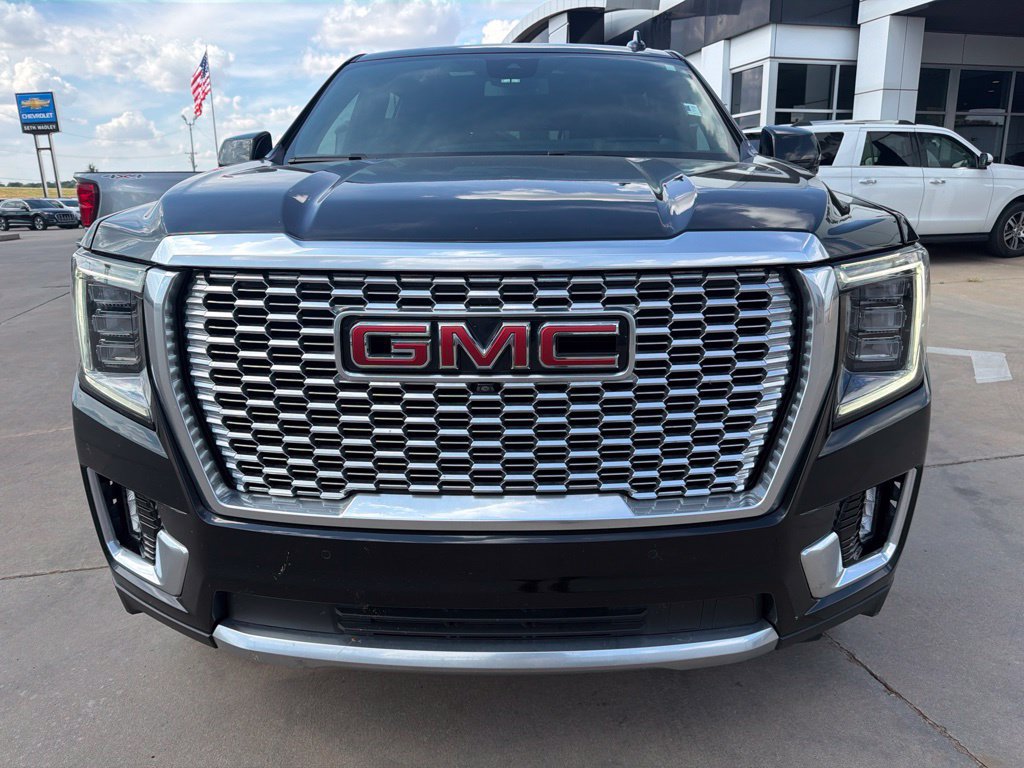 Used 2023 GMC Yukon XL Denali w/ Max Trailering Package AWD/4WD image 8