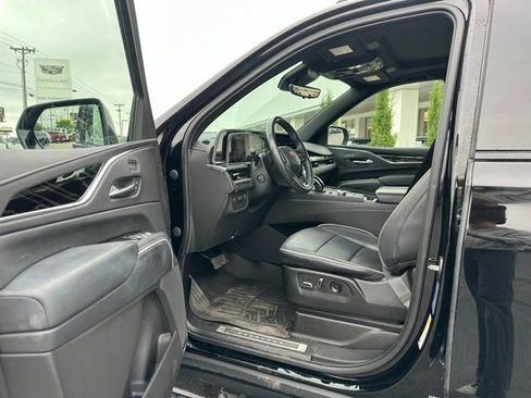 Used 2023 Cadillac Escalade Sport w/ Touring Package AWD/4WD image 12