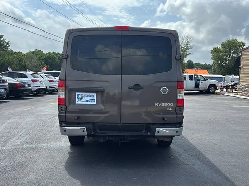 Used 2018 Nissan NV 3500 SL RWD image 40