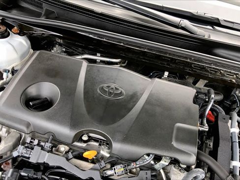 Used 2023 Toyota Camry SE FWD image 33