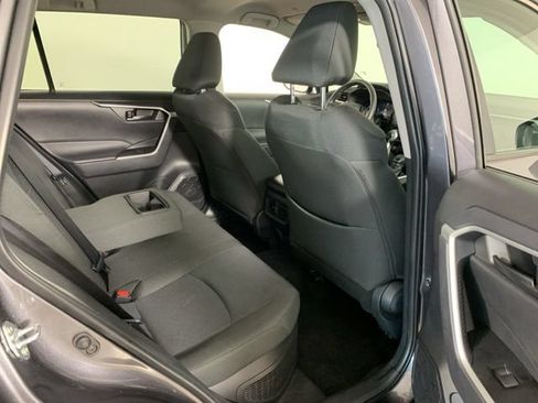 Used 2025 Toyota RAV4 LE AWD/4WD image 35