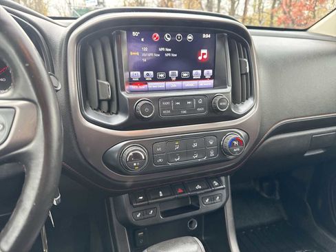 Used 2016 GMC Canyon SLE w/ All Terrain Package image 24