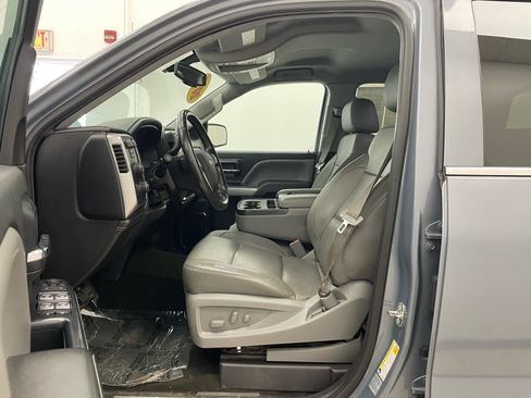 Used 2015 Chevrolet Silverado 1500 LTZ Z71 AWD/4WD image 8
