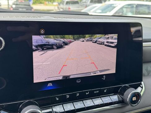Used 2024 Chevrolet Colorado ZR2 AWD/4WD image 28