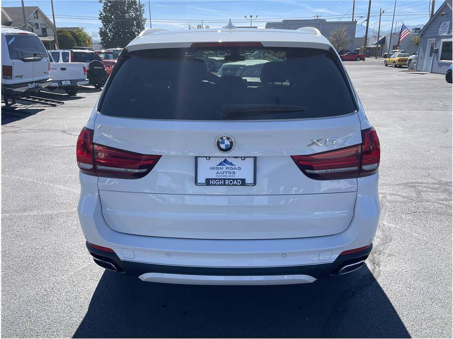 Used 2018 BMW X5 xDrive40e AWD/4WD image 4