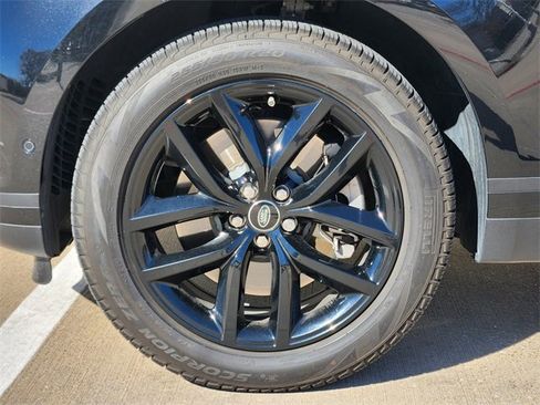 Used 2026 Land Rover Range Rover Velar S image 10