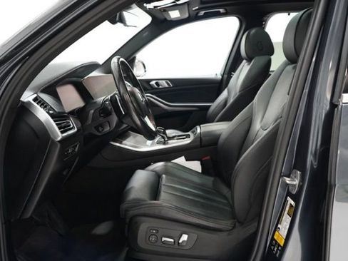 Used 2021 BMW X5 xDrive40i w/ Premium Package image 16