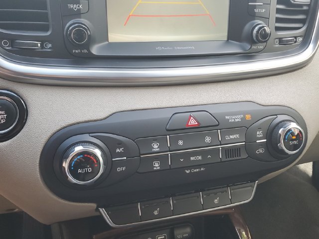 Used 2018 Kia Sorento EX FWD image 24