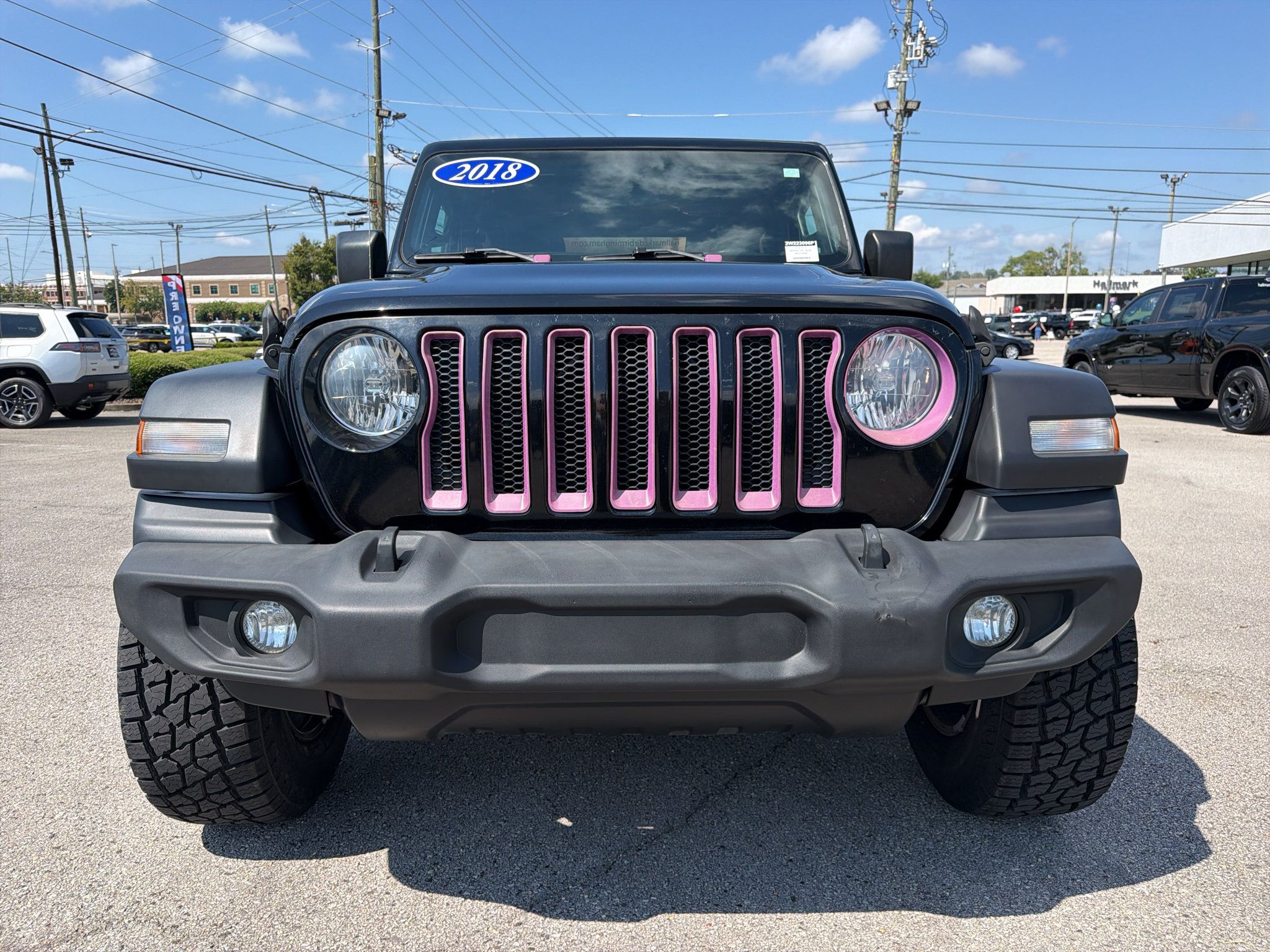 Used 2018 Jeep Wrangler Sport AWD/4WD image 2