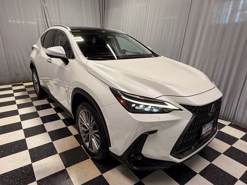 Used 2024 Lexus NX 350 AWD w/ Vision Package image 3