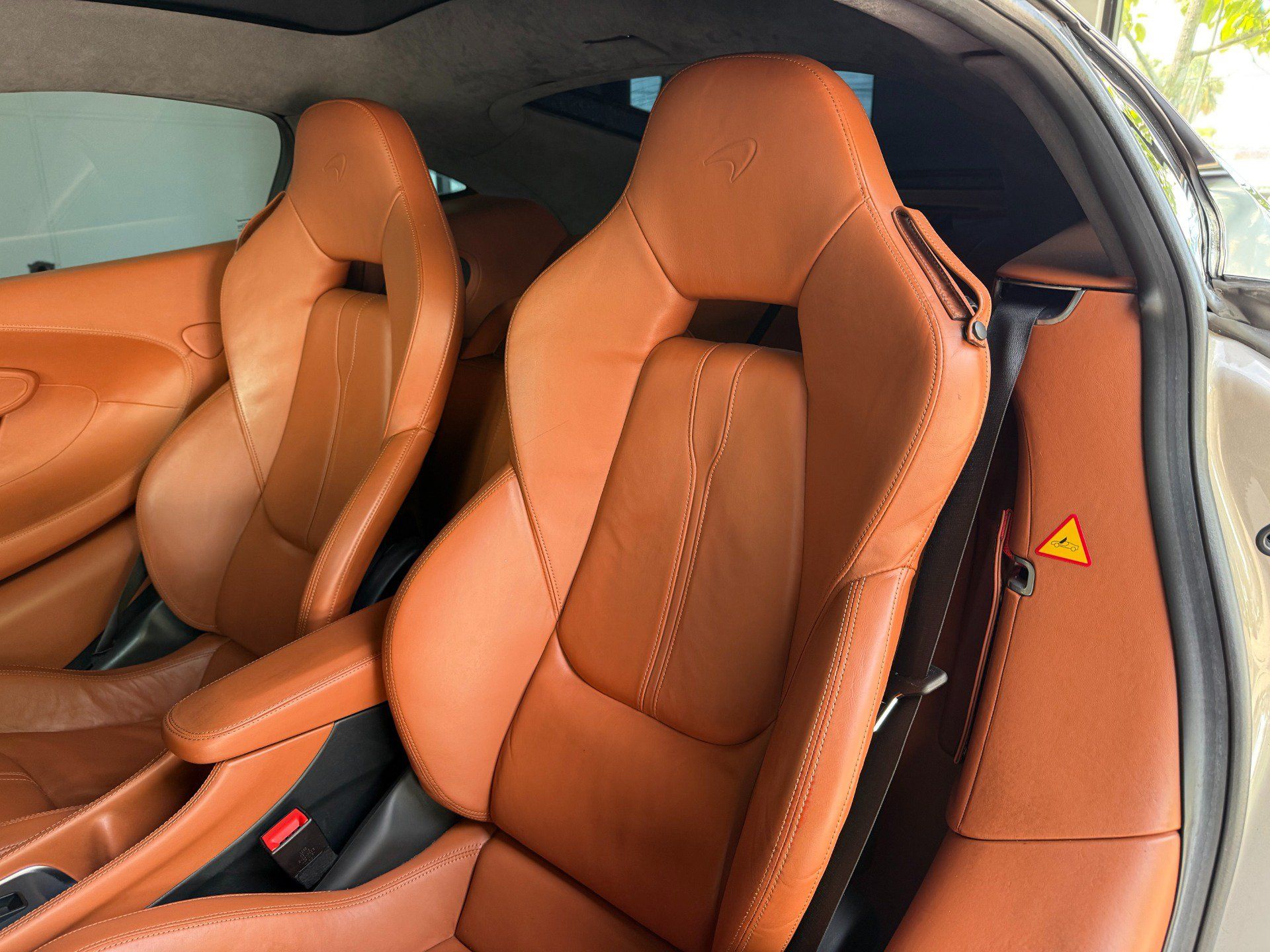Used 2017 McLaren 570S RWD image 29