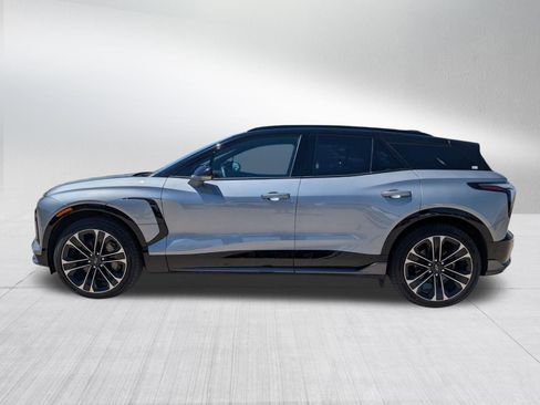 Used 2025 Chevrolet Blazer EV SS AWD/4WD image 2