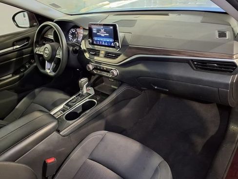 Used 2023 Nissan Altima 2.5 SV AWD/4WD image 31