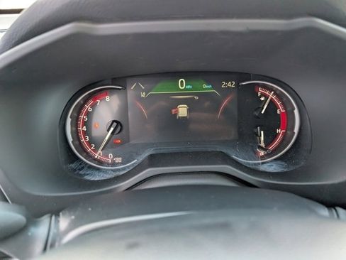 Used 2024 Toyota RAV4 XLE image 12