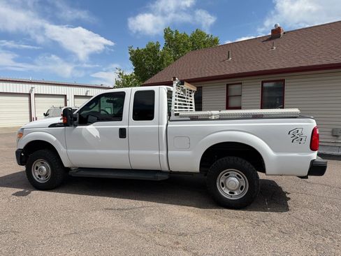 Used 2016 Ford F250 XL w/ Power Equipment Group AWD/4WD image 3