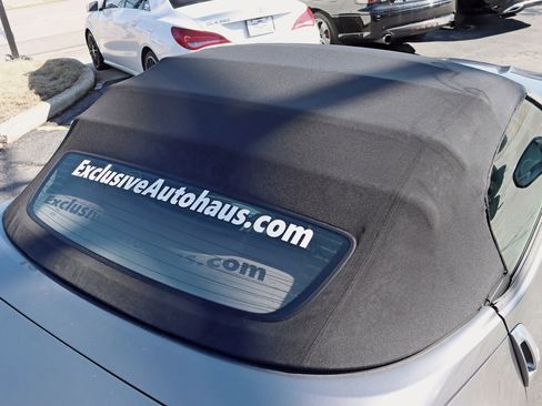 Used 2013 Nissan 370Z Touring RWD image 33
