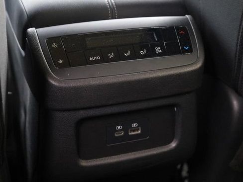 Certified 2025 Nissan Pathfinder SV FWD image 23