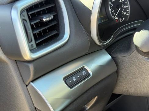 Used 2023 Nissan Maxima SV w/ Floor Mat Group image 17