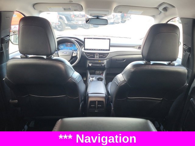 Used 2024 Ford Escape Platinum AWD/4WD image 12