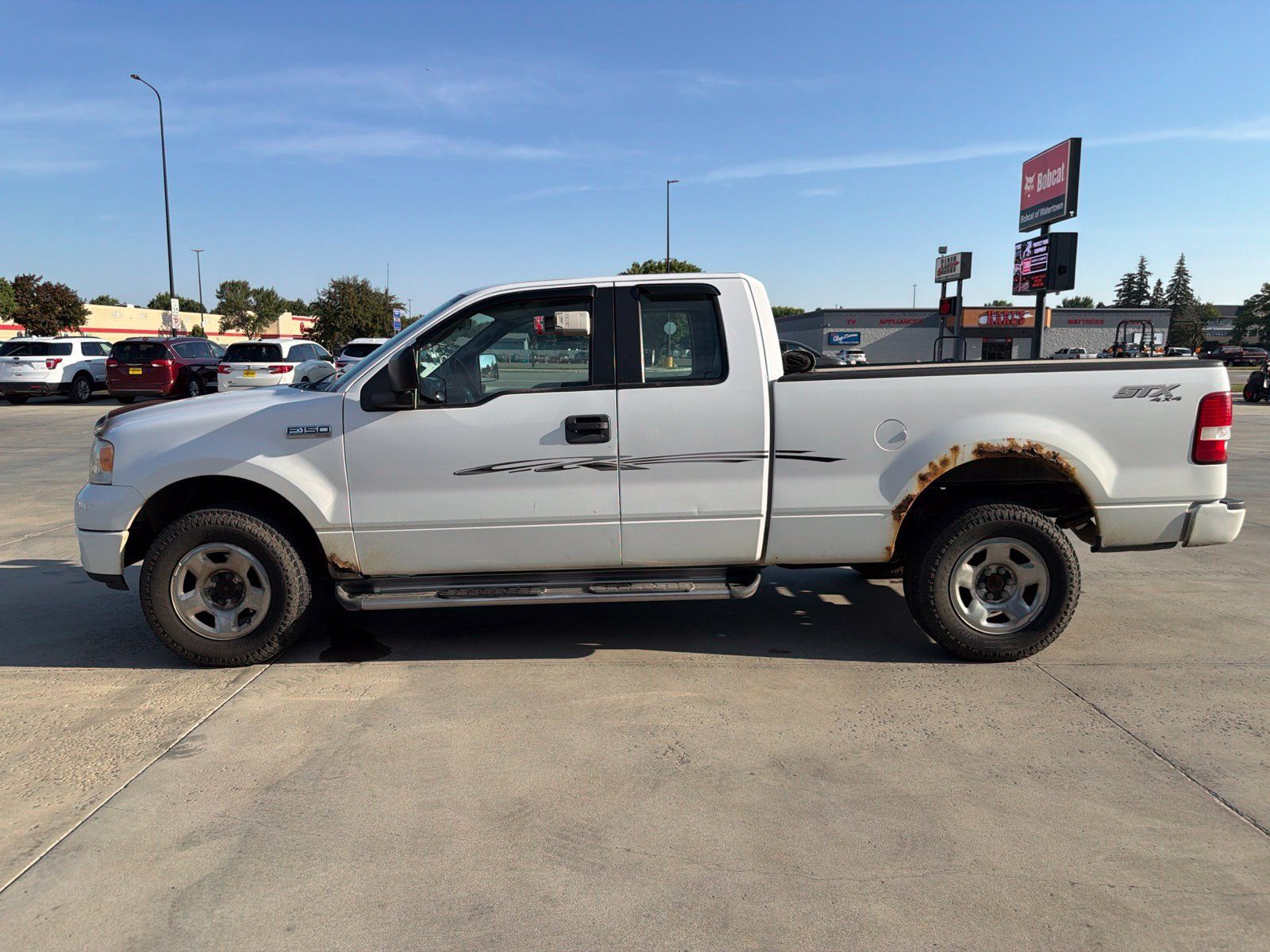 Used 2005 Ford F150 XLT AWD/4WD image 5