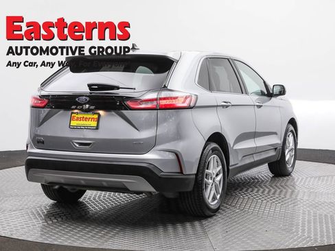 Used 2024 Ford Edge SEL image 5