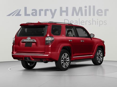 Used 2019 Toyota 4Runner Limited AWD/4WD image 2