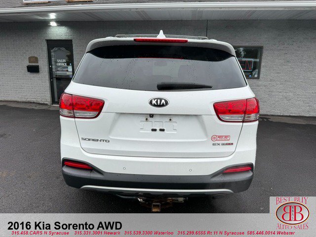 Used 2016 Kia Sorento EX AWD/4WD image 4