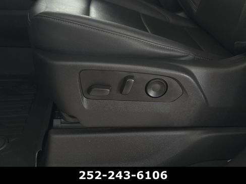 Used 2024 GMC Sierra 1500 SLT w/ SLT Premium Package AWD/4WD image 11