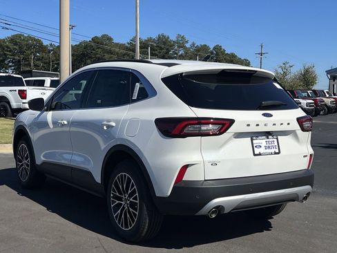 New 2026 Ford Escape Base image 24