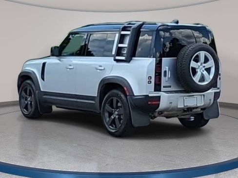 Used 2020 Land Rover Defender 110 First Edition AWD/4WD image 7