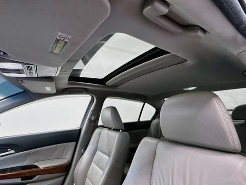 Used 2011 Honda Accord EX-L image 24
