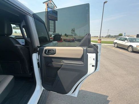 Used 2024 Ford Bronco Wildtrak AWD/4WD image 24