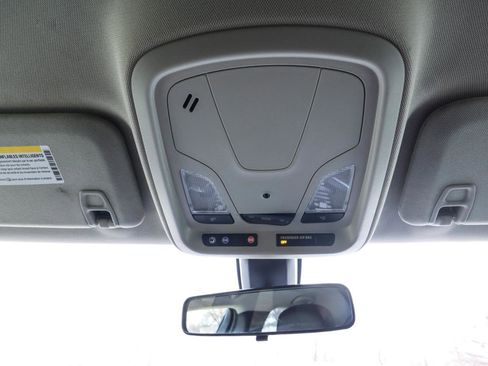 Used 2019 Chevrolet Impala LT image 30