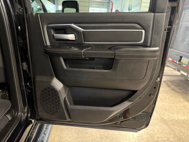 Certified 2026 RAM 2500 Big Horn AWD/4WD image 13