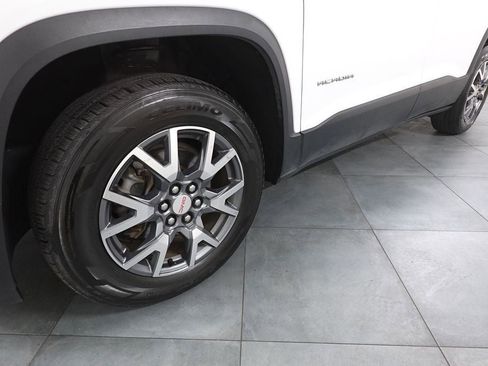 Used 2023 GMC Acadia SLT AWD/4WD image 31