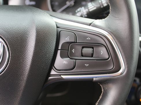 Used 2023 Buick Encore GX Preferred image 30