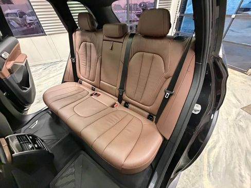 Used 2019 BMW X5 xDrive40i w/ Convenience Package AWD/4WD image 7