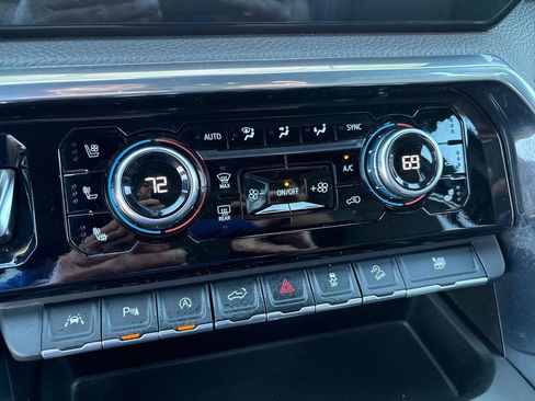 Certified 2023 GMC Sierra 1500 Denali image 28