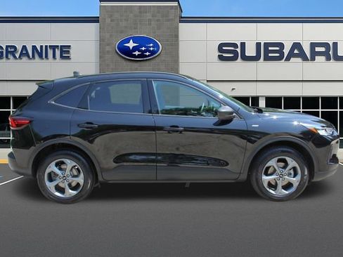 Used 2025 Ford Escape ST-Line AWD/4WD image 13